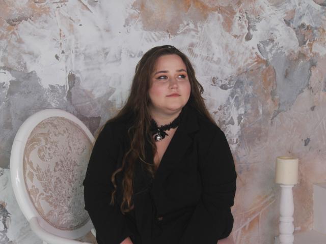 DaniellaGraceZZ - Live sex cam - 25640841