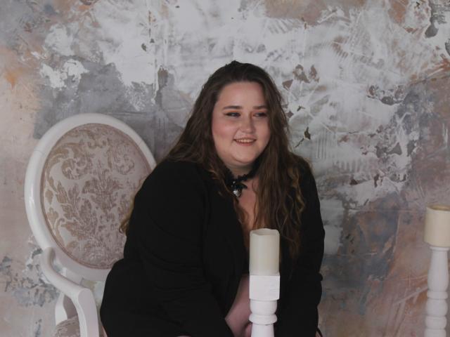 DaniellaGraceZZ - Sexe cam en vivo - 25640849