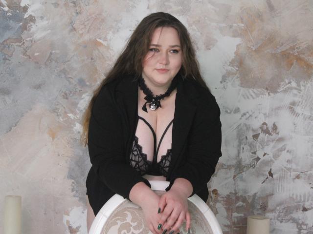 DaniellaGraceZZ - Camera khiêu dâm &amp; quyến rũ trực tiếp - 25640901