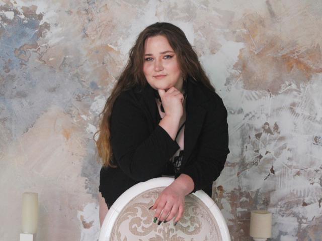 DaniellaGraceZZ - сексуальная веб-камера в реальном времени - 25640921