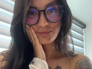 NiaWhite - Live porn &amp; sex cam - 25641933