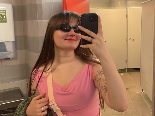 JulieTease - Live sex cam - 25646893