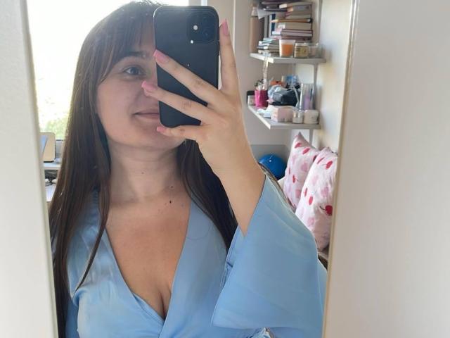 JulieTease - Live sex cam - 25646921