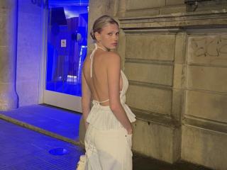 TheHottestBlonde - Sexe cam en vivo - 25650525