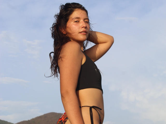 LailaAsher - Live porn &amp; sex cam - 25651777