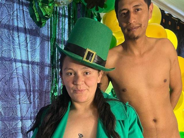 SandyAndMike - Live porn &amp; sex cam - 25652241
