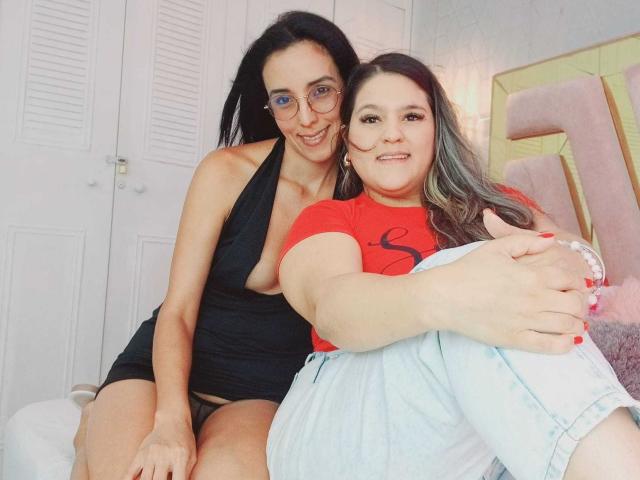 JenniferAndMia - Live sex cam - 25652341