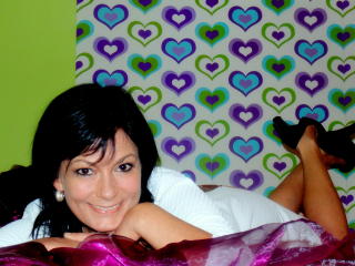 CrystalXBlack - Webcam live en direct avec cette Femmes européenne sur le site XLove.com 