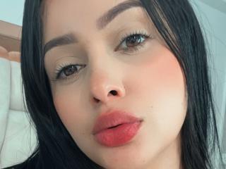 EmilyParkerr - Live sex cam - 25654345