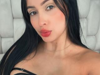 EmilyParkerr - Live sex cam - 25654349