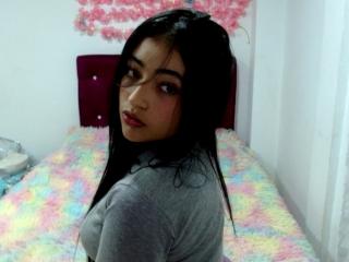 OdettePrincess - Live sex cam - 25656613