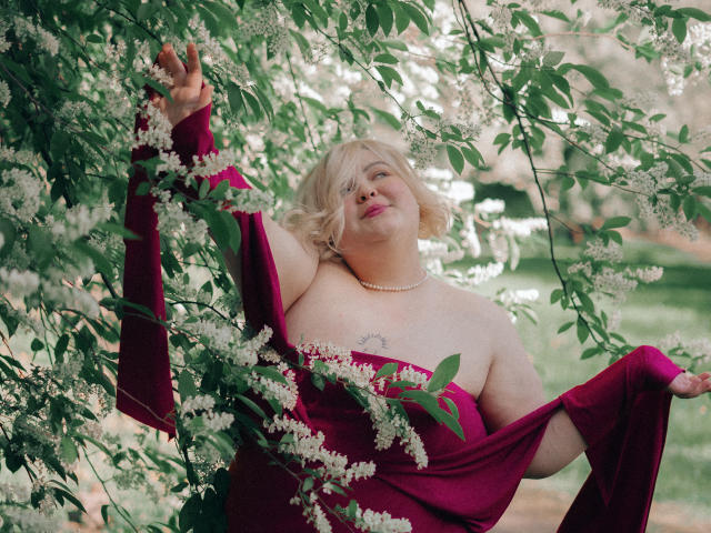 EllaBigBabe - Live sex cam - 25659709