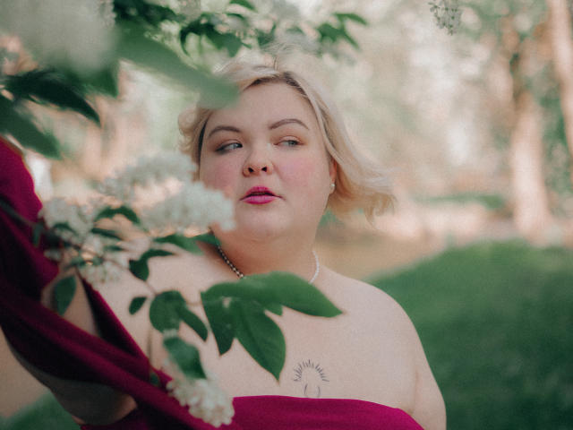 EllaBigBabe - Live sex cam - 25659721