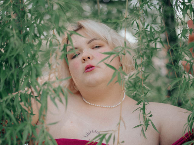 EllaBigBabe - Sexe cam en vivo - 25659753