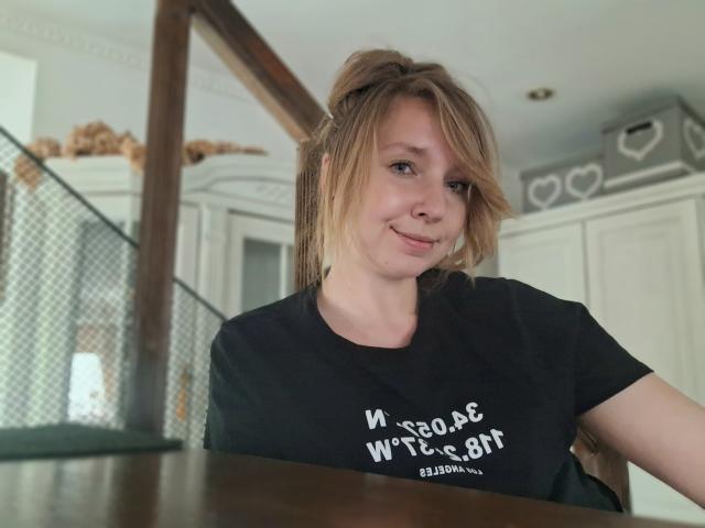 SadieFirt - Live porn &amp; sex cam - 25661921