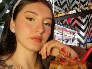 ZoeCortes - Live porn &amp; sex cam - 25663377