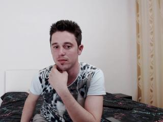 Jayce69x - online chat xXx with a reddish-brown hair Homosexuals 
