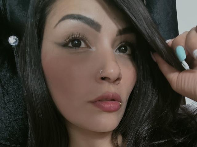 AliceGiorgia - Live sexe cam - 25668165