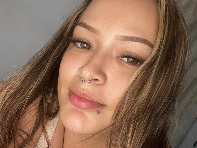 AllisonJustingb - Sexe cam en vivo - 25669393