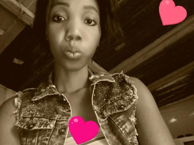 sexytinny-hot - Live sex cam - 25671689