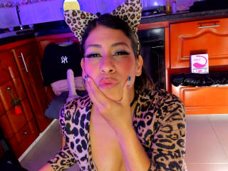 LaurenHills - Live porn &amp; sex cam - 25672833
