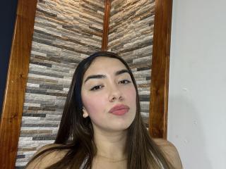 SharonKlart - פורנו בשידור חי ומצלמת סקס - 25677541