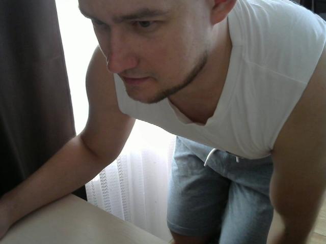 CharlieYeah - Sexe cam en vivo - 25677689