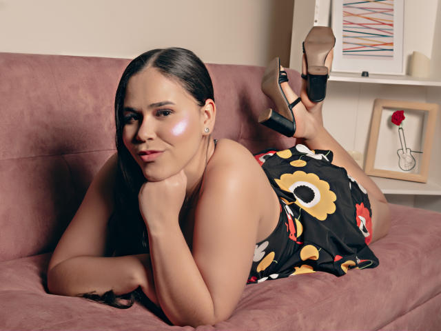 DanTaylor - Élő pornó és szexkamera - 25680285