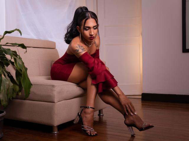 GabySantos - Live sex cam - 25680601