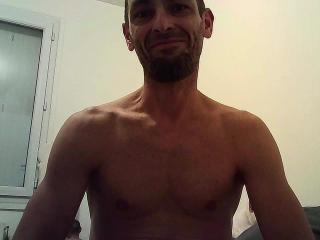 Ledjee - Live sex cam - 25682445