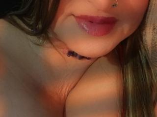 AlessadraJones - Live sex cam - 25689077