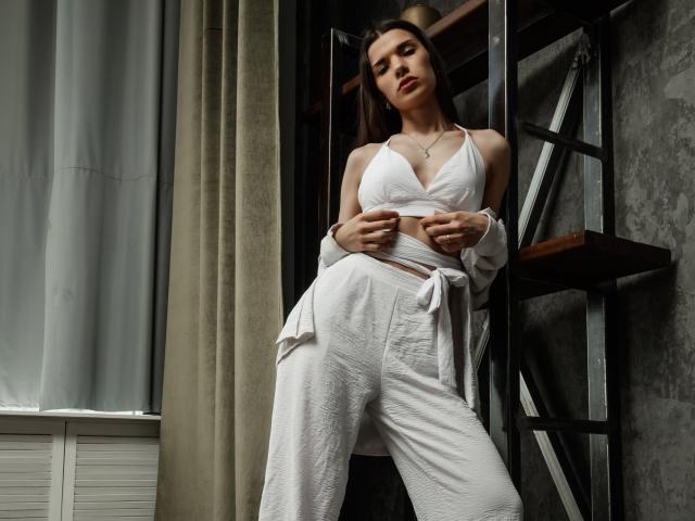 LinnieFlower - Live porn &amp; sex cam - 25690133