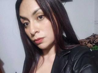 VeronicaMoor - Live porn &amp; sex cam - 25691601