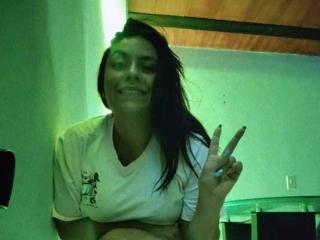 VeronicaMoor - Live porn &amp; sex cam - 25691637