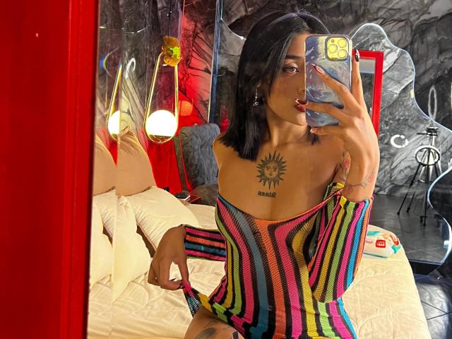 SalomeMille - Sexe cam en vivo - 25692513