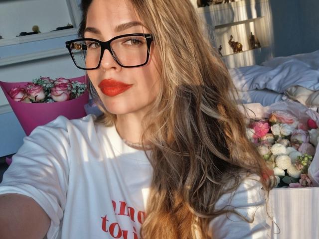 ValeriMair - Camera khiêu dâm &amp; quyến rũ trực tiếp - 25692525