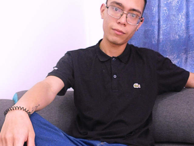 ShayRobin - Sexe cam en vivo - 25694213