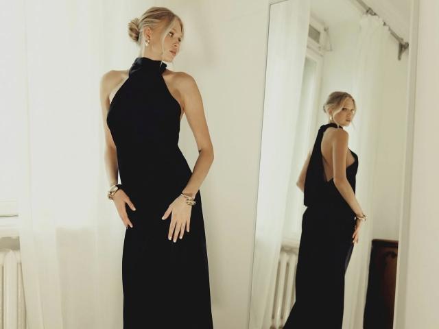 TheHottestBlonde - Sexe cam en vivo - 25695253