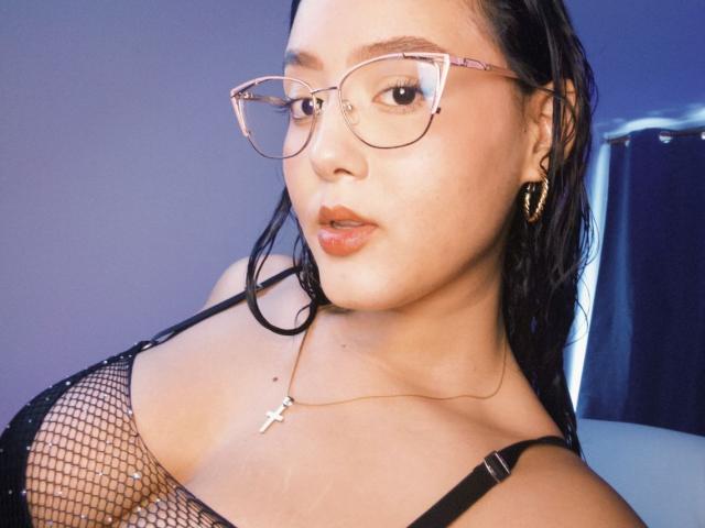 SofiaBrowm - Live porn &amp; sex cam - 25695669