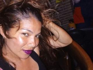 LuceroLeiza - Live porn & sex cam - 25697117