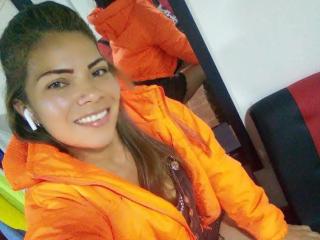 LuceroLeiza - Live porn & sex cam - 25697133