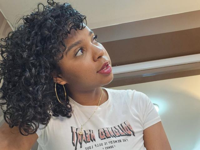 LisaMendez - Live porn &amp; sex cam - 25698645