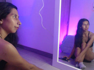 MoonLipsonx - Live porn &amp; sex cam - 25699261