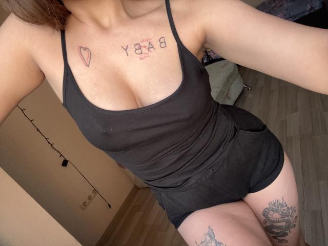 Kametia - Live porn &amp; sex cam - 25699777