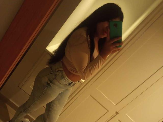 CharlotteXStone - Live sex cam - 25700269