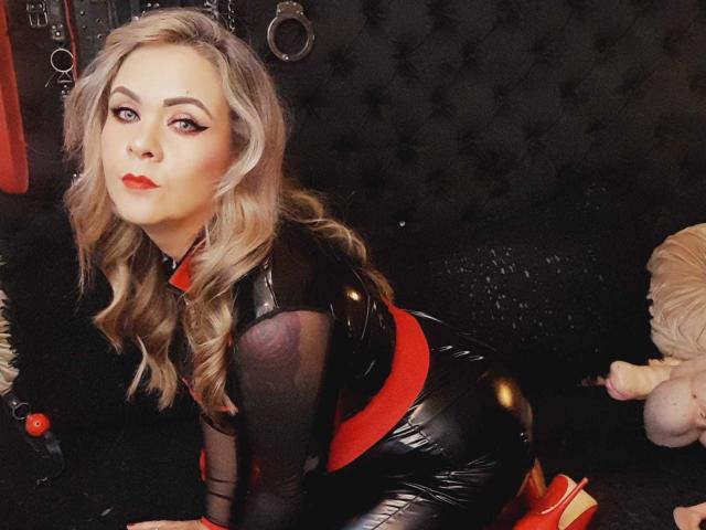 VictoriiaGray - Live Sex Cam - 25701549