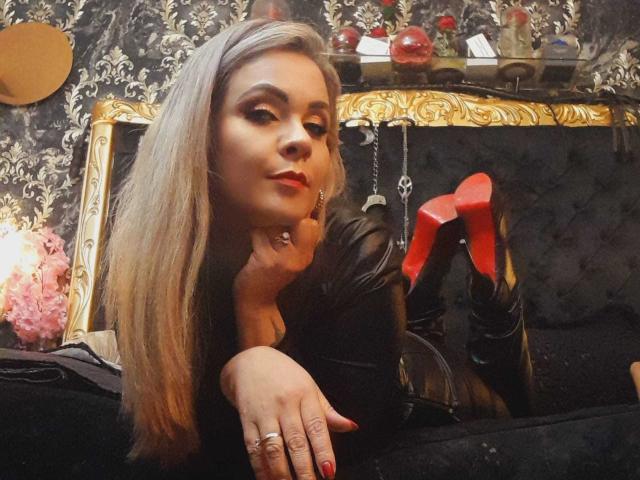 VictoriiaGray - Live sex cam - 25701789