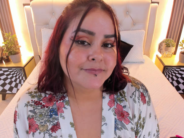 FlaviaSaenz - Live Sex Cam - 25703581