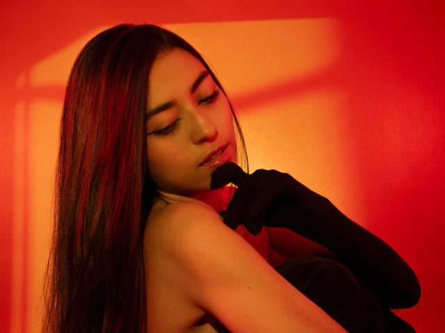 CanelleGarces - Live sex cam - 25704393