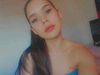 CarolineWill - Élő pornó és szexkamera - 25705013